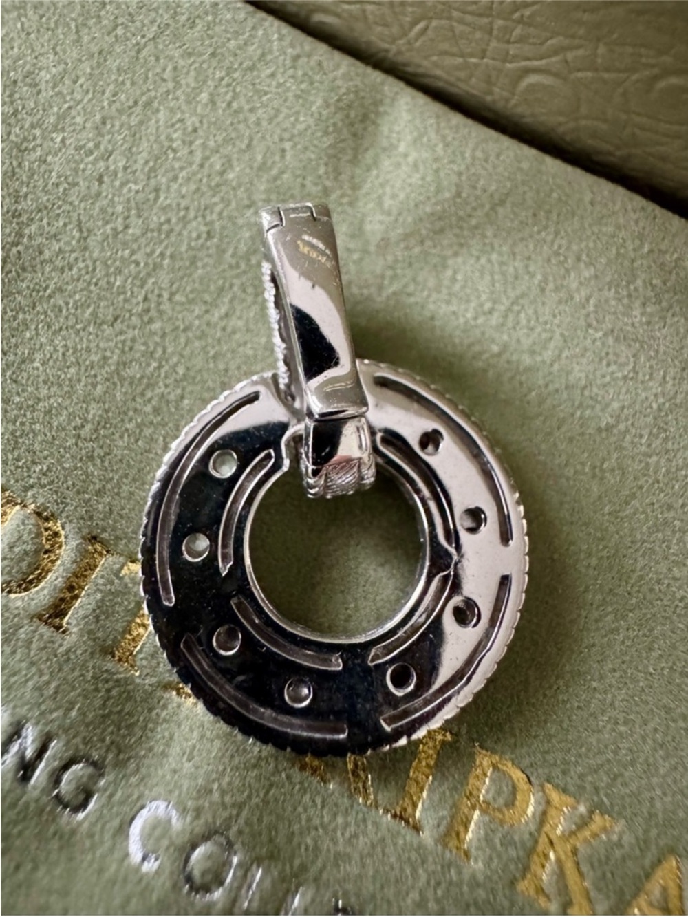 Judith Ripka Beautiful Silver And CZ Circle Enhancer - Picture 5 of 11